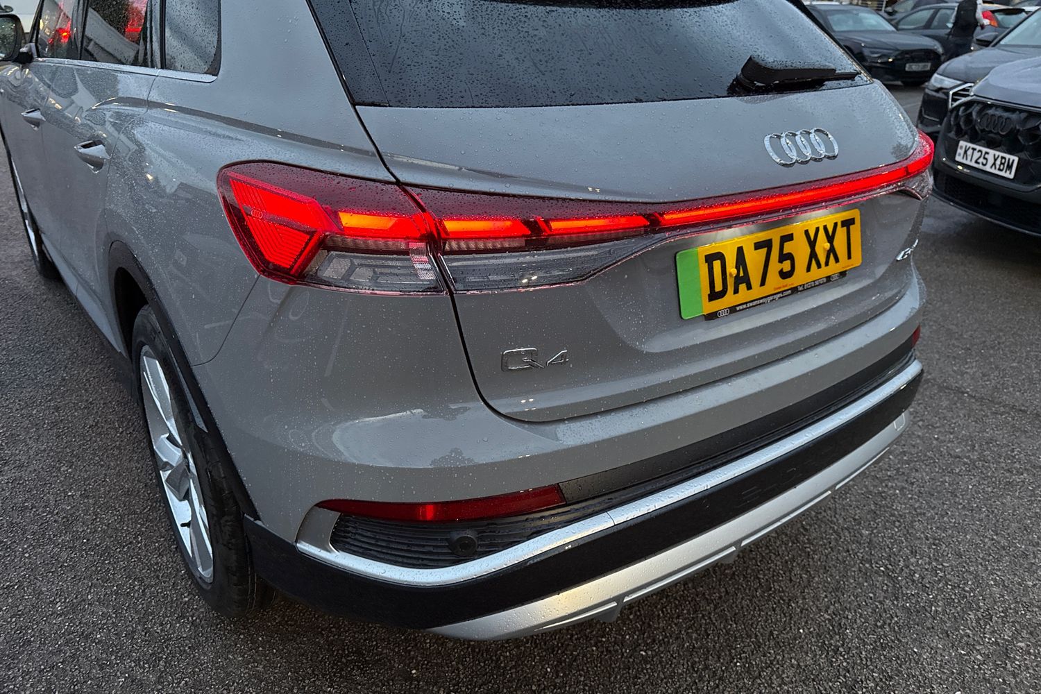 Used Audi Q4 e-tron 2025 for sale - 77773968: Photo 7