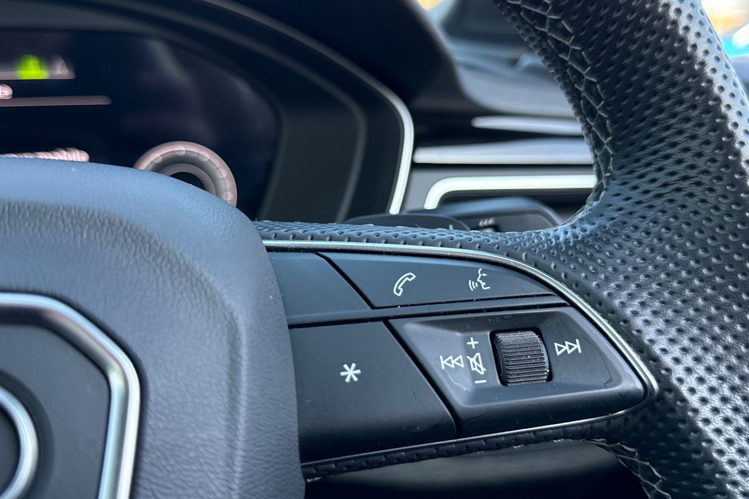 Used Audi A4 2023 for sale - 77801722: Photo 28