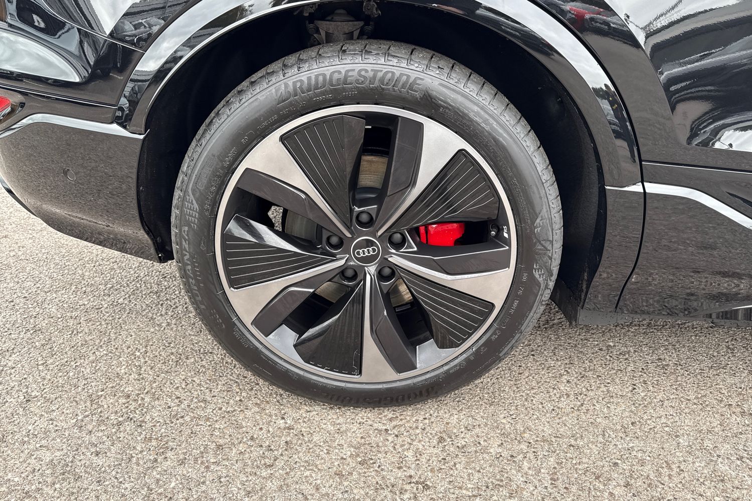 Used Audi Q6 e-tron 2025 for sale - 76697675: Photo 12