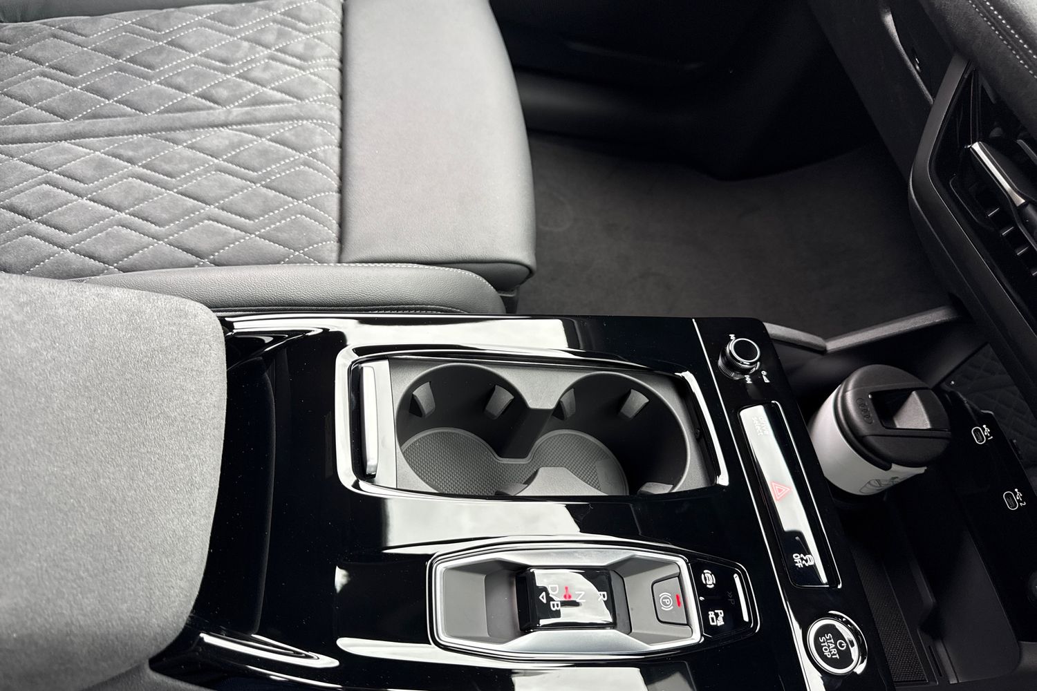 Used Audi Q6 e-tron 2025 for sale - 76697675: Photo 54