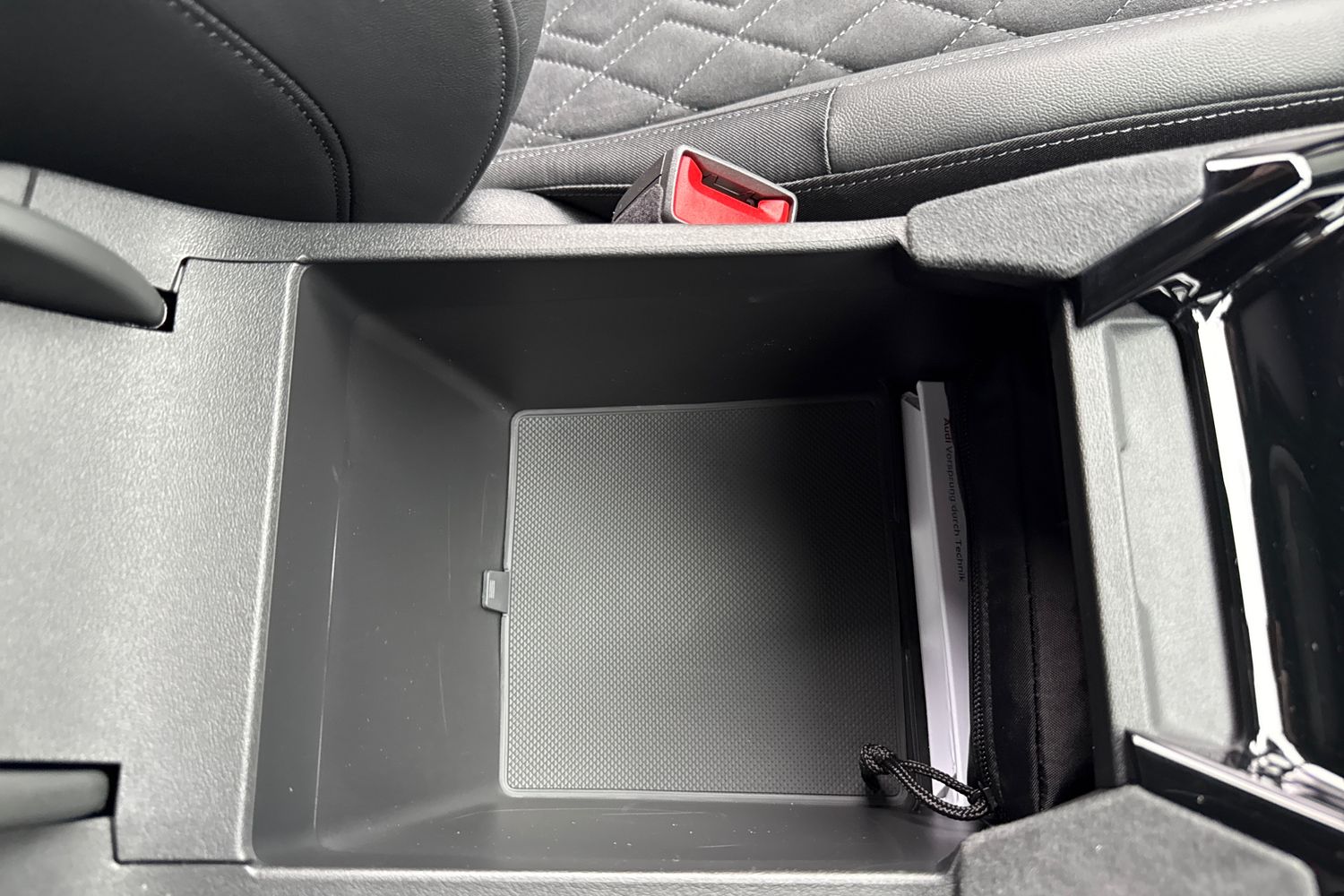 Used Audi Q6 e-tron 2025 for sale - 76697675: Photo 55