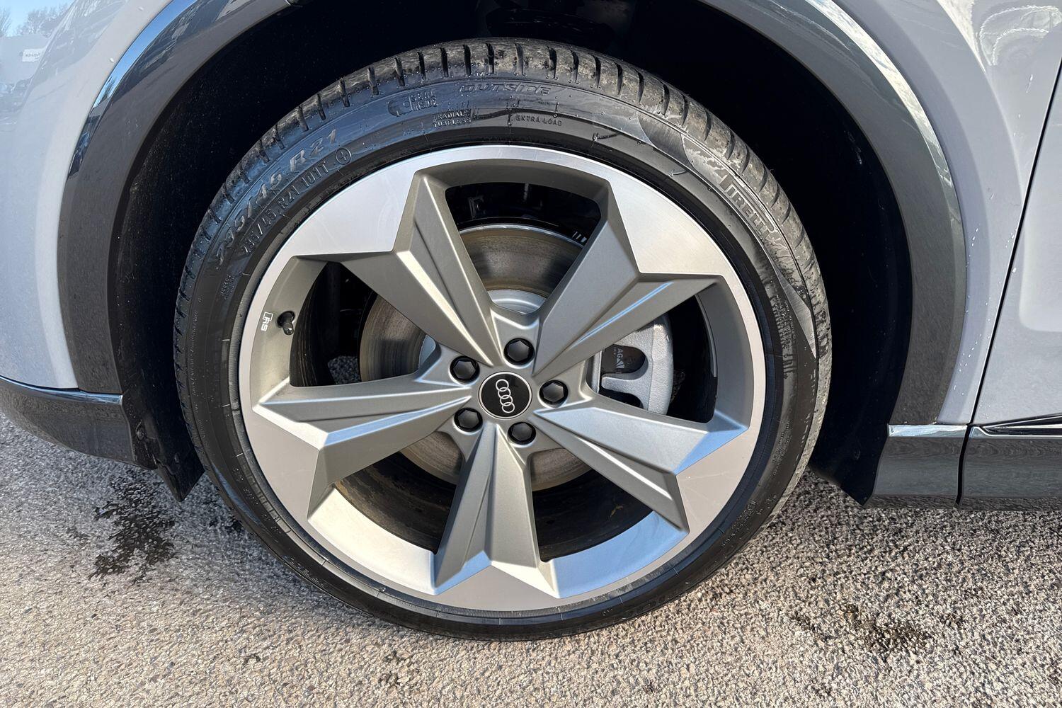 Used Audi Q4 e-tron 2026 for sale - 77820300: Photo 6