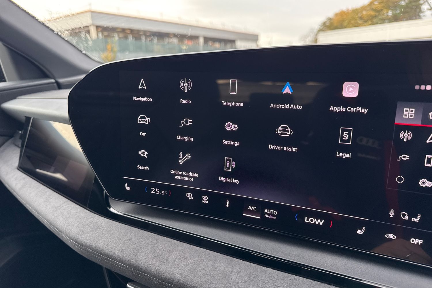 Used Audi Q6 e-tron 2025 for sale - 76972763: Photo 33