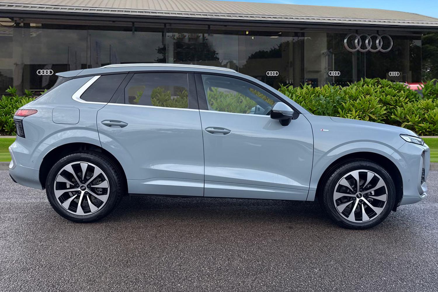 Used Audi Q3 2025 for sale - 77382986: Photo 3