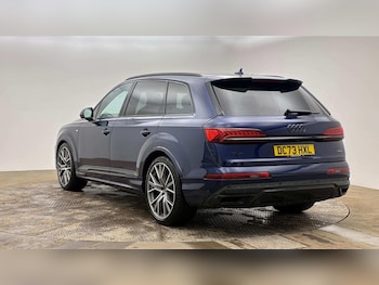 Used Audi Q7 2024 for sale - 78815257: Photo