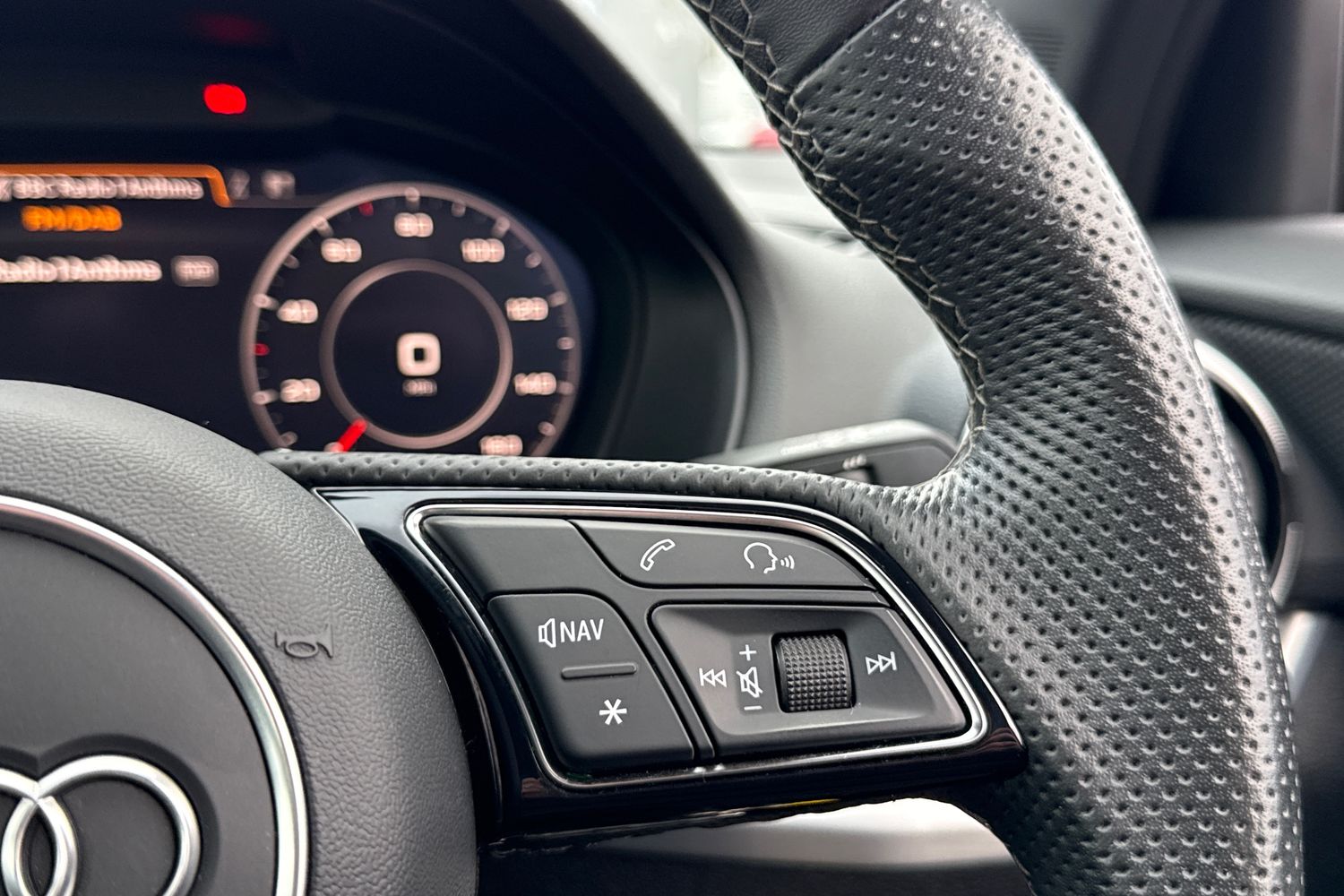 Used Audi Q2 2023 for sale - 77444037: Photo 25