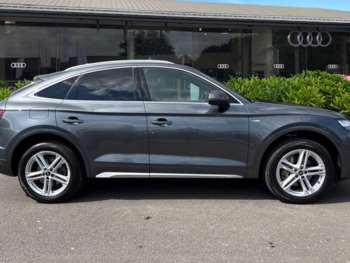 Used Audi Q5 2021 for sale - 74697007: Photo