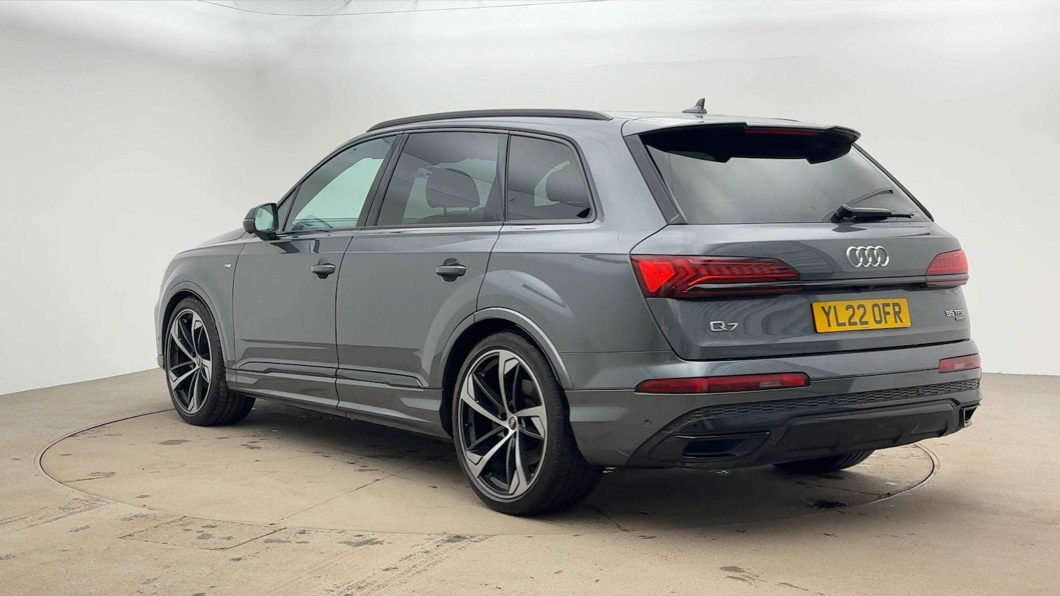 Used Audi Q7 2022 for sale - 76750816: Photo 2