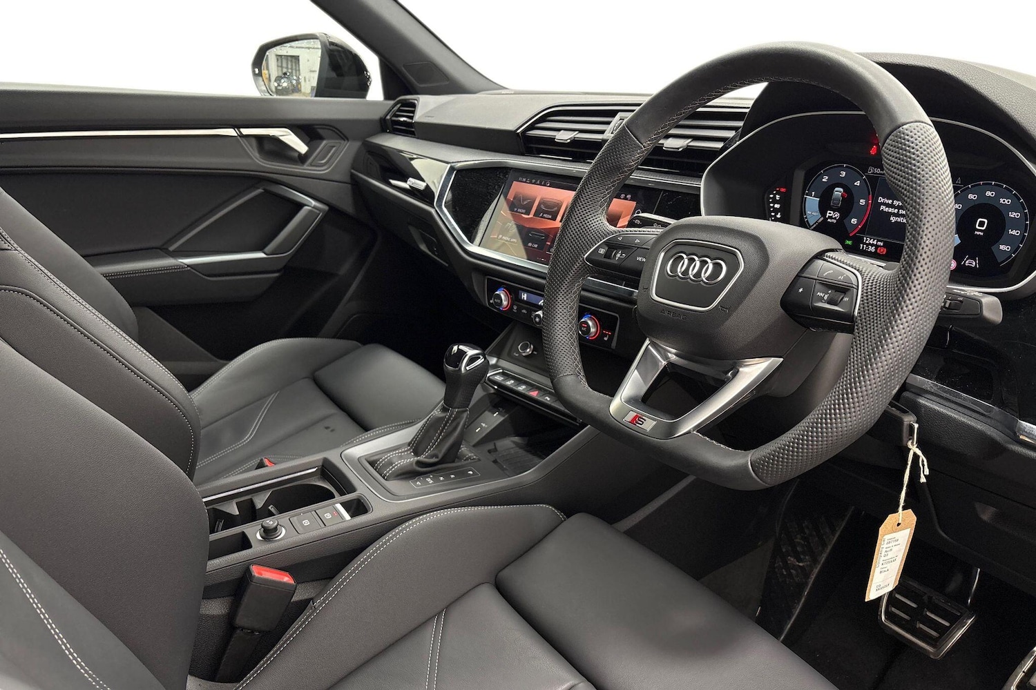 Used Audi Q3 2025 for sale - 77187541: Photo 8