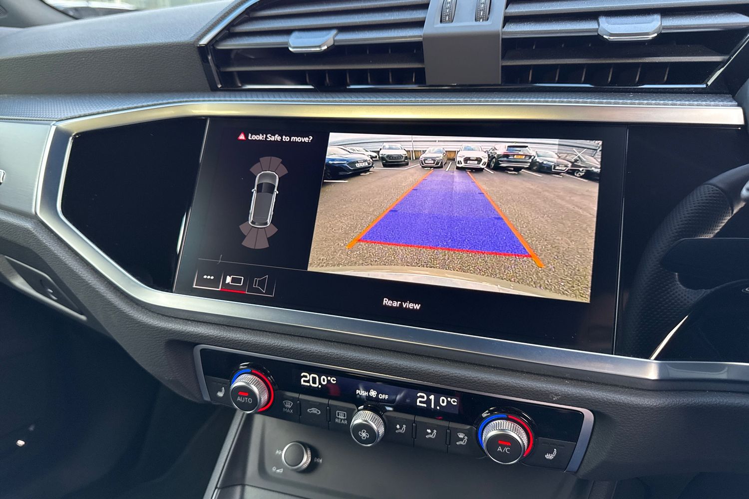 Used Audi Q3 2022 for sale - 77262559: Photo 32