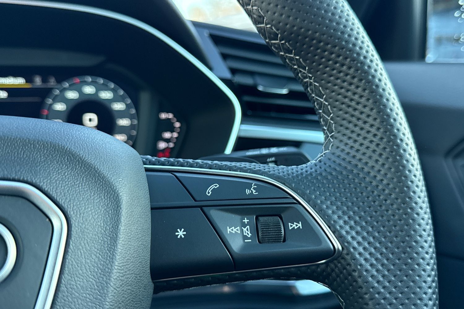 Used Audi Q3 2025 for sale - 76711892: Photo 26