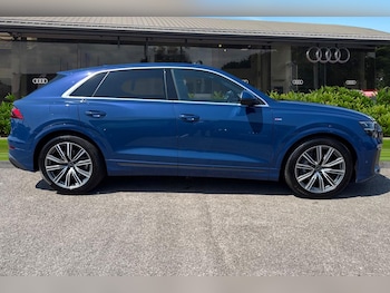 Used Audi Q8 2025 for sale - 79082666: Photo