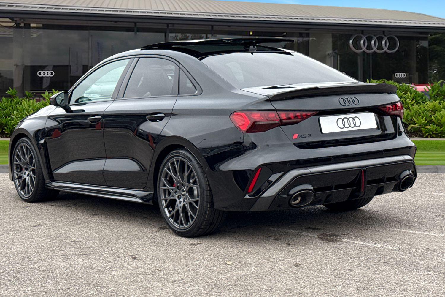 Used Audi RS3 2026 for sale - 77382630: Photo 2