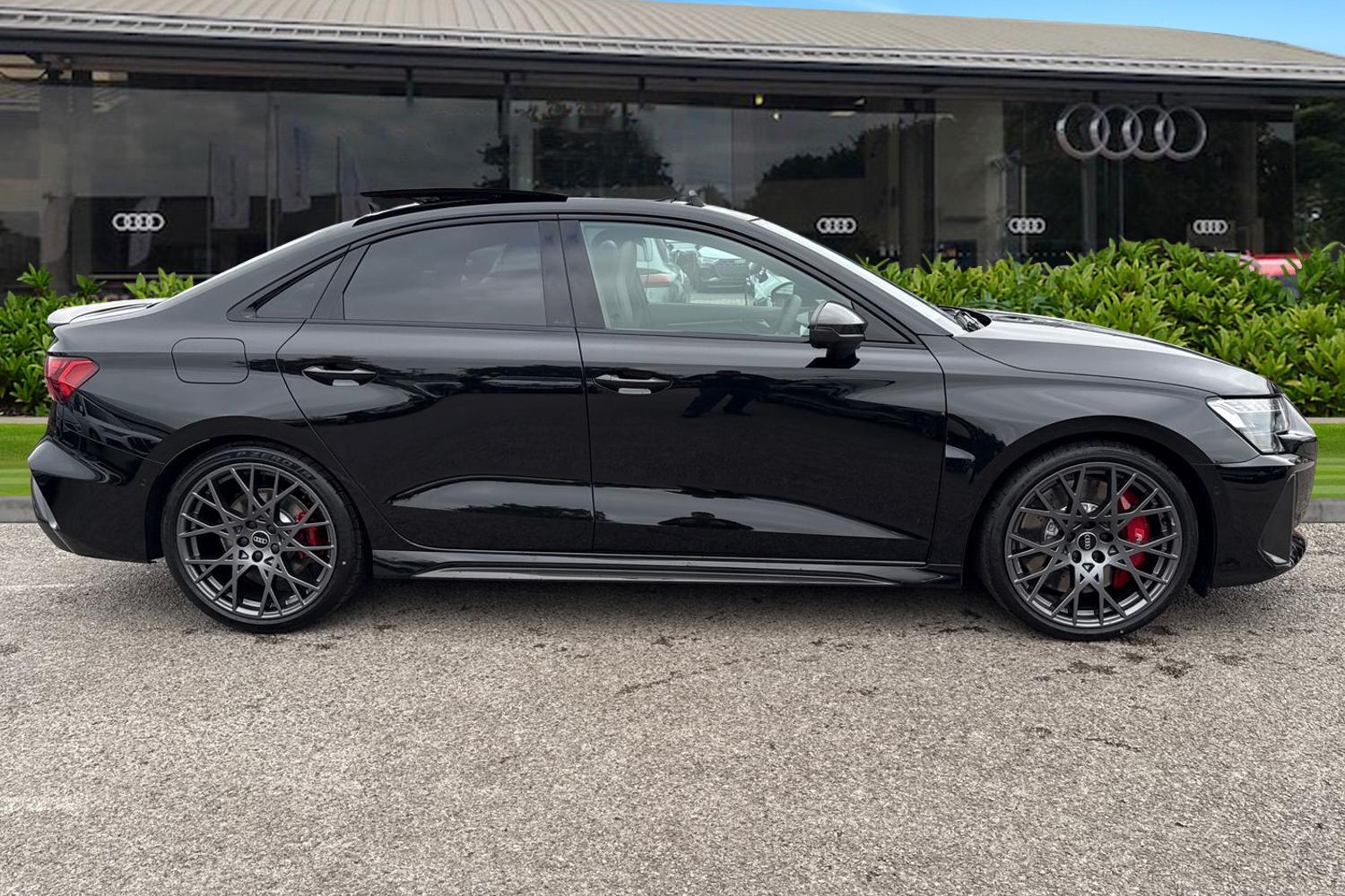 Used Audi RS3 2026 for sale - 77382630: Photo 3