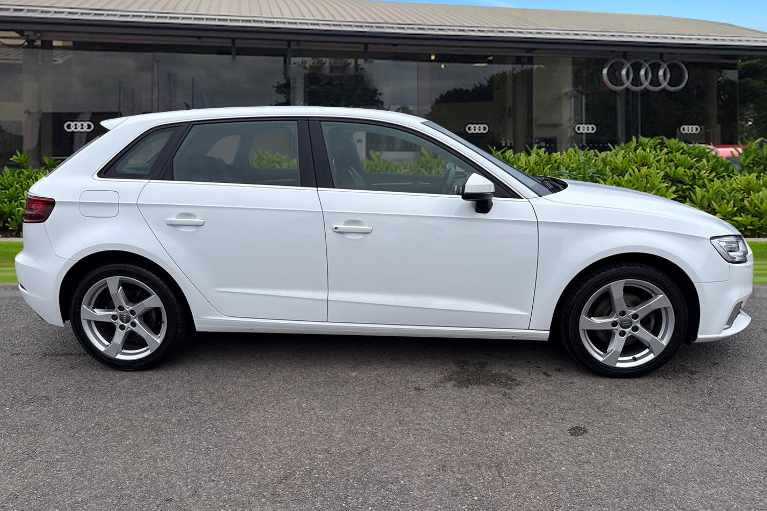 Used Audi A3 2019 for sale - 77546562: Photo 3
