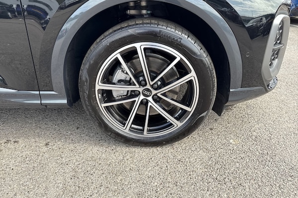 Used Audi Q5 2025 for sale - 76250620: Photo 11