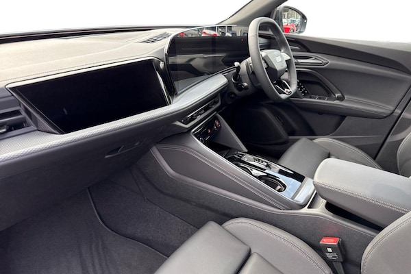 Used Audi Q5 2025 for sale - 76250620: Photo 14