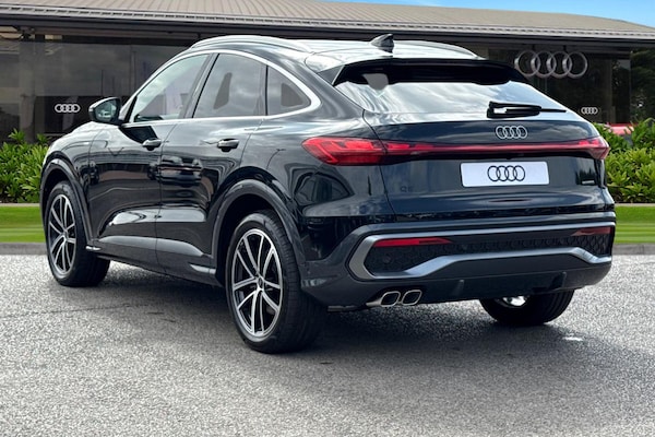 Used Audi Q5 2025 for sale - 76250620: Photo 2
