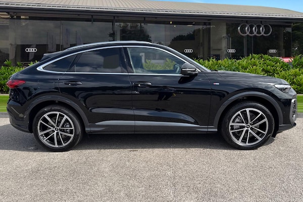 Used Audi Q5 2025 for sale - 76250620: Photo 3