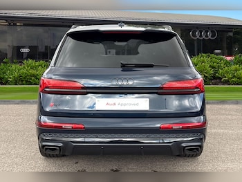 Used Audi Q7 2024 for sale - 79446224: Photo