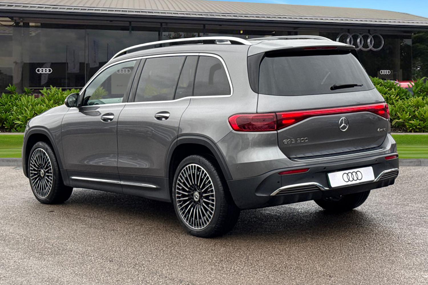 Used Mercedes-Benz EQB 2024 for sale - 77473181: Photo 2