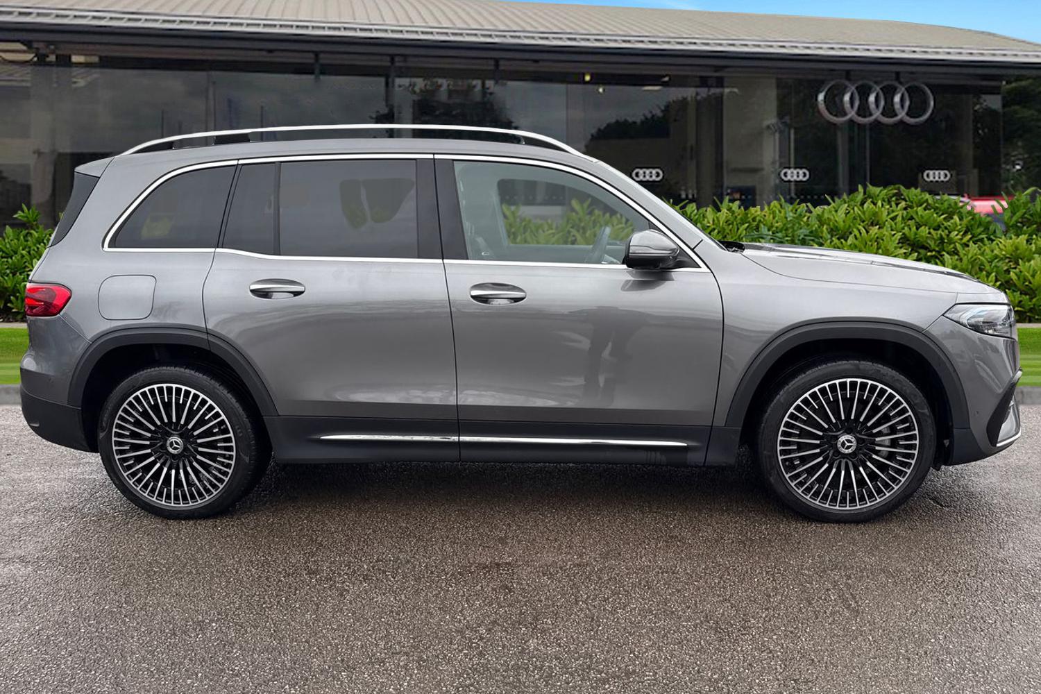 Used Mercedes-Benz EQB 2024 for sale - 77473181: Photo 3