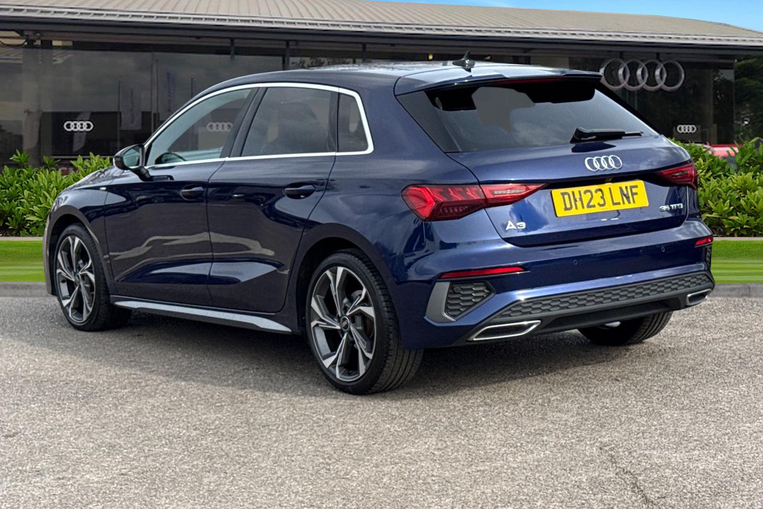 Used Audi A3 2023 for sale - 78038076: Photo 2