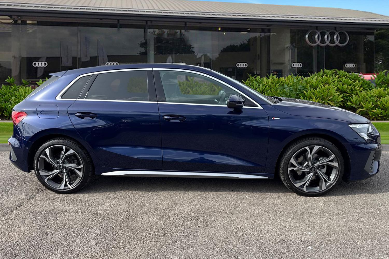 Used Audi A3 2023 for sale - 78038076: Photo 3