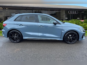 Used Audi RS3 2025 for sale - 77382386: Photo