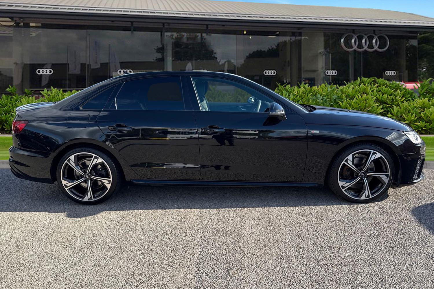 Used Audi A4 2023 for sale - 76069742: Photo 3