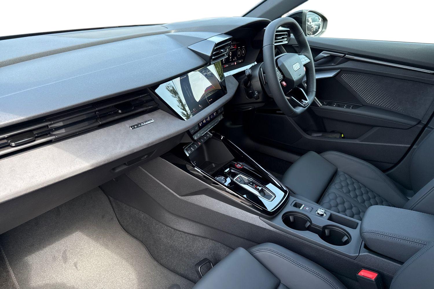 Used Audi RS3 2025 for sale - 76090496: Photo 15