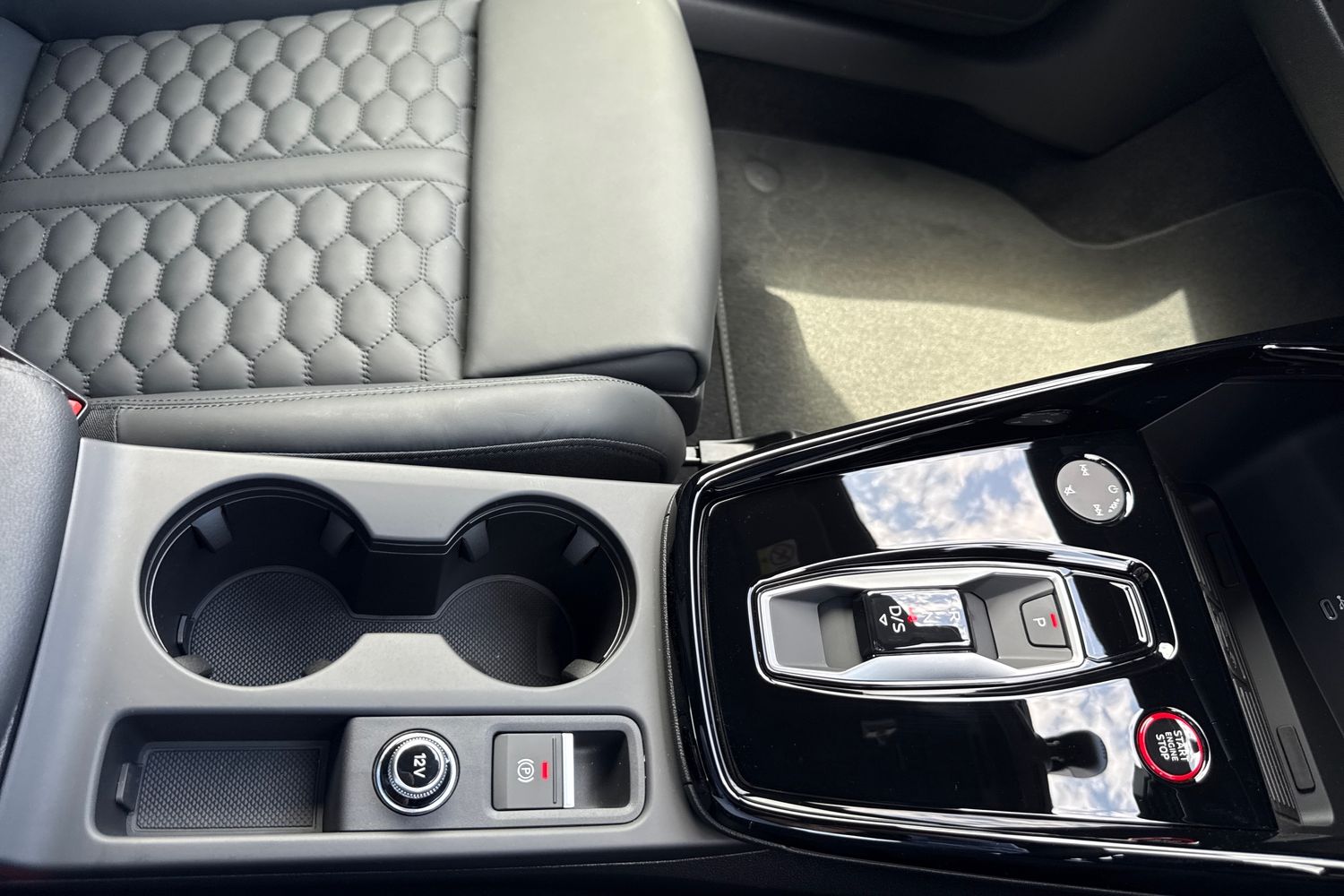 Used Audi RS3 2025 for sale - 76090496: Photo 51