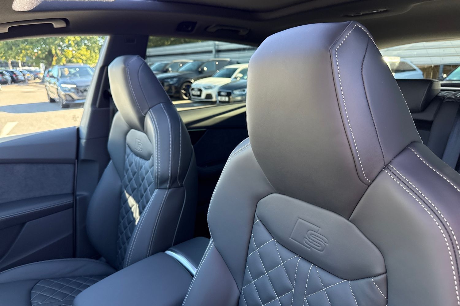 Used Audi SQ8 2025 for sale - 76847899: Photo 23