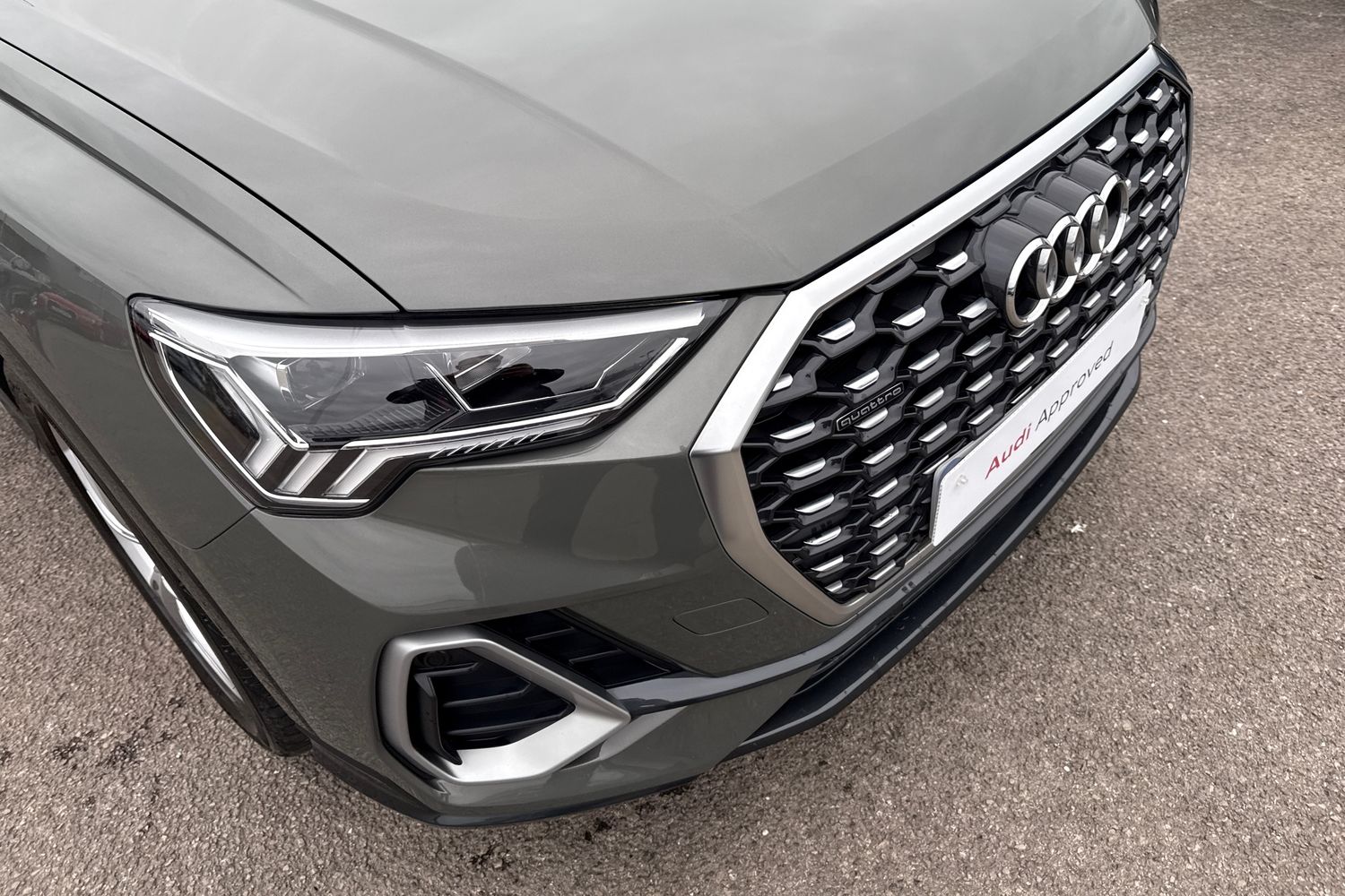 Used Audi Q3 2023 for sale - 77608264: Photo 9