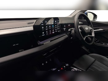 Used Audi Q6 e-tron 2024 for sale - 79055381: Photo