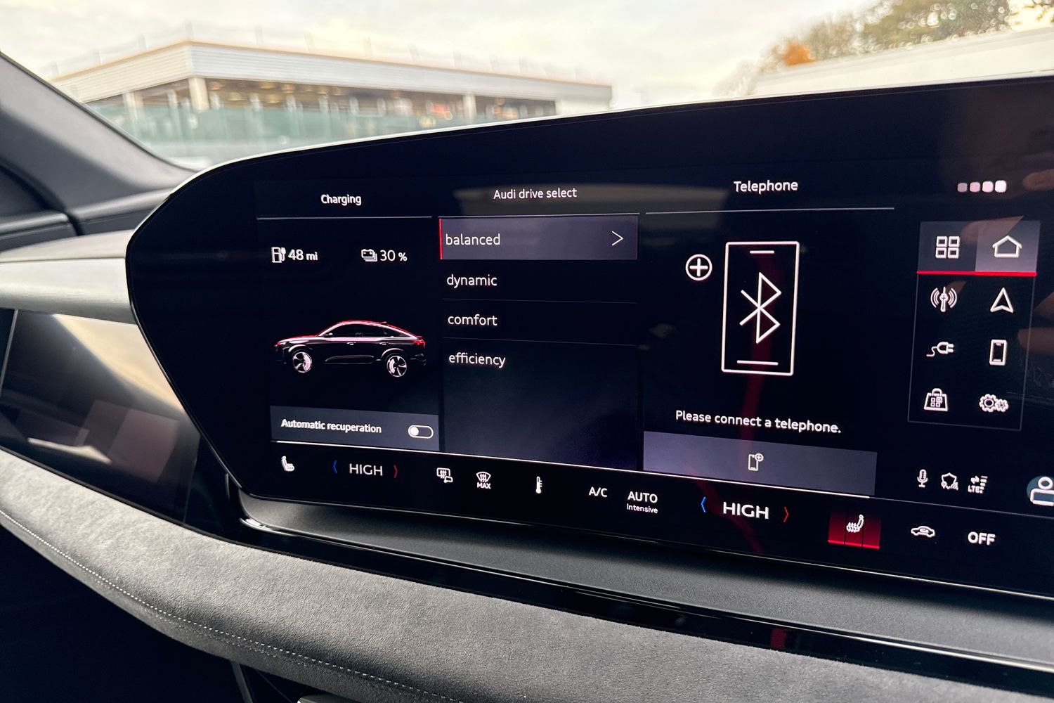 Used Audi Q6 e-tron 2025 for sale - 76767851: Photo 31