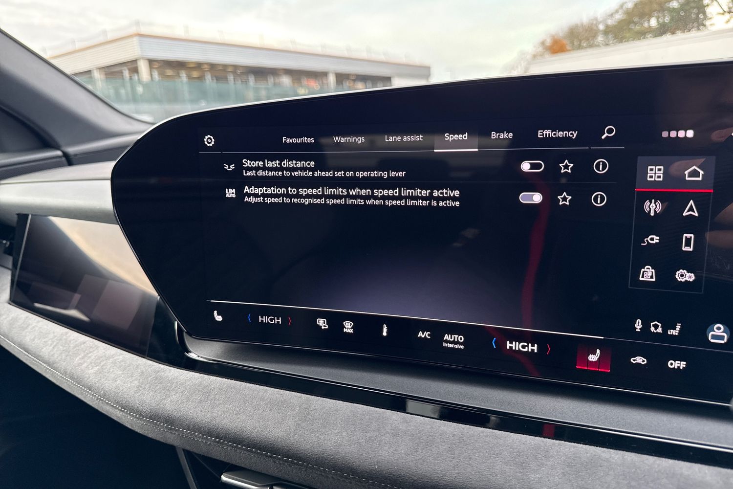 Used Audi Q6 e-tron 2025 for sale - 76767851: Photo 44