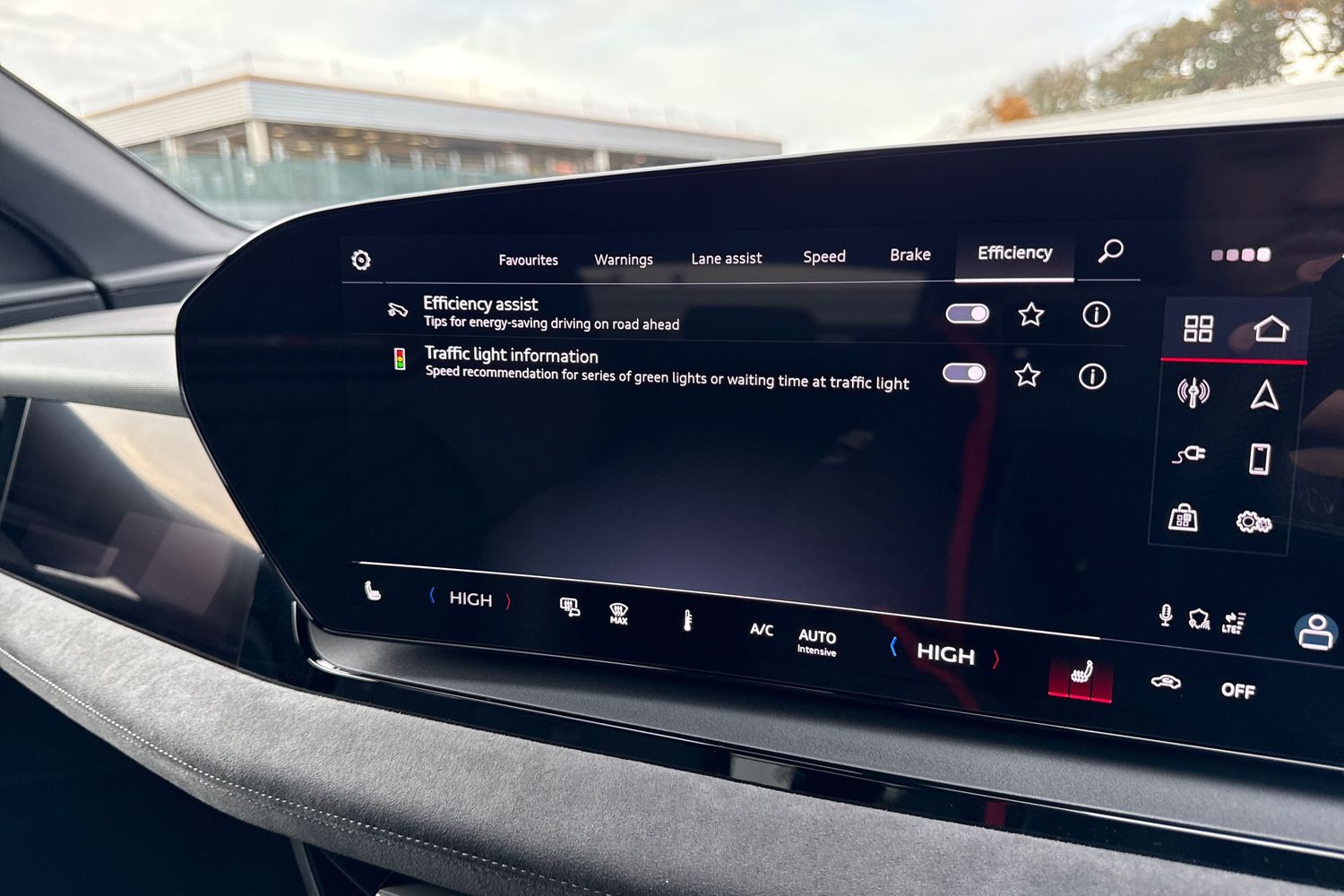 Used Audi Q6 e-tron 2025 for sale - 76767851: Photo 46