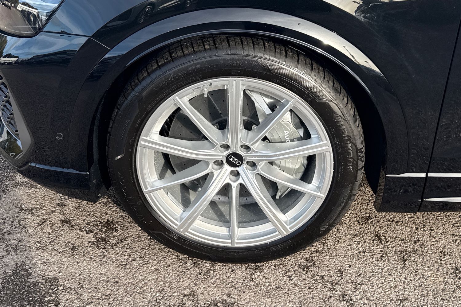 Used Audi RS Q8 2025 for sale - 76519982: Photo 11