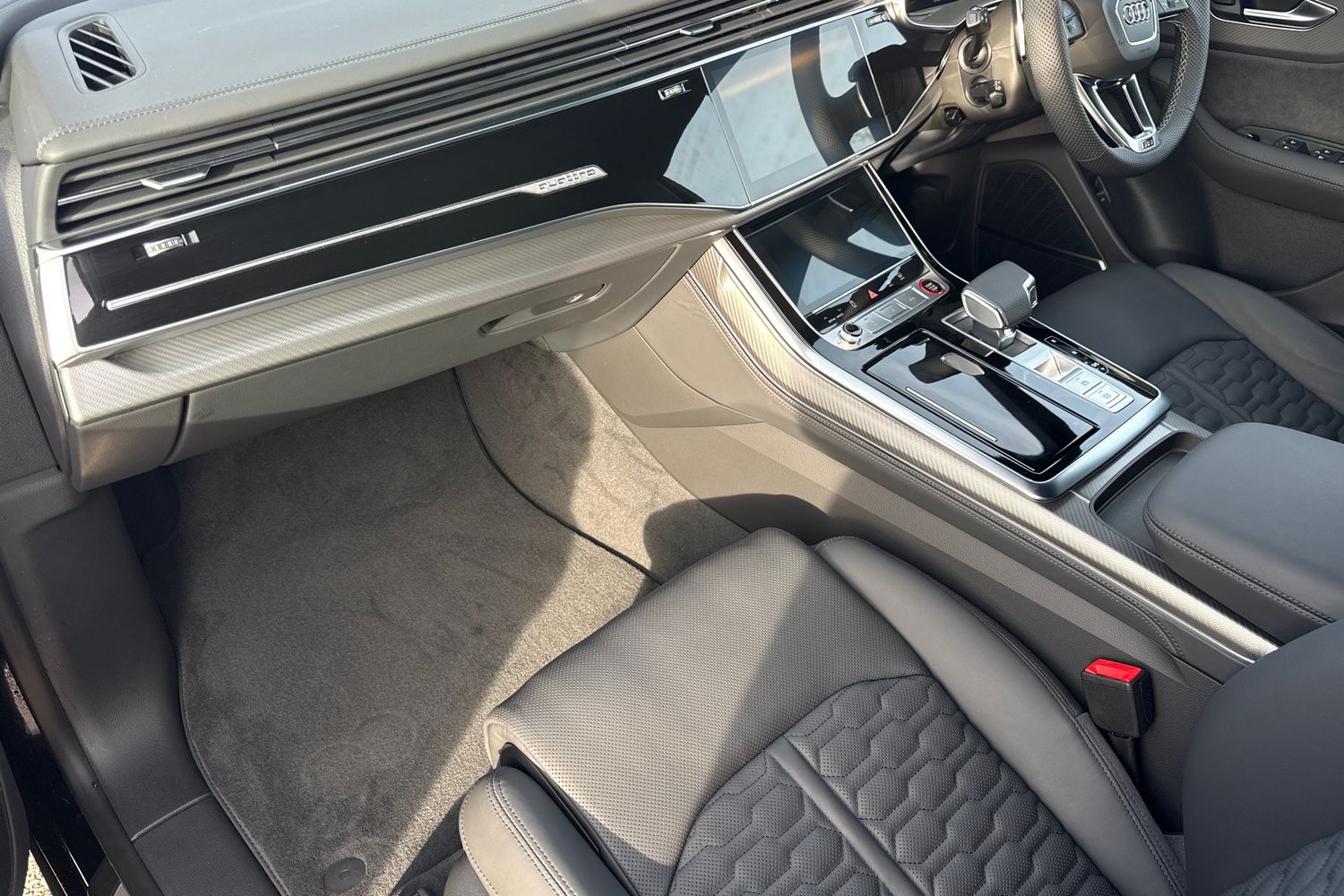 Used Audi RS Q8 2025 for sale - 76519982: Photo 19