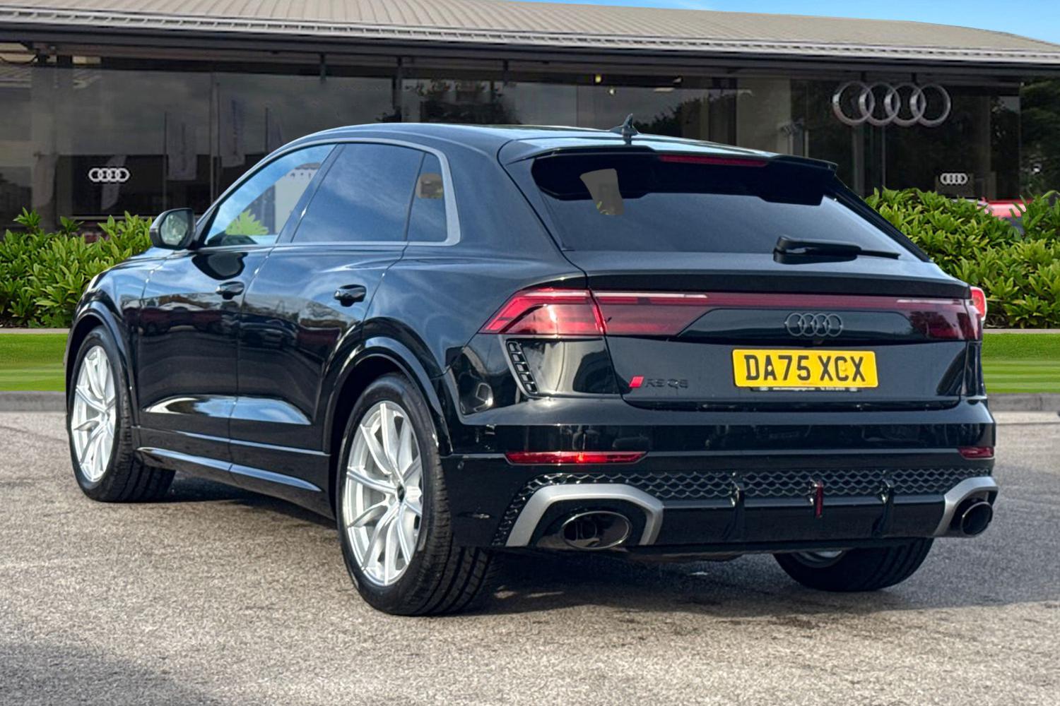 Used Audi RS Q8 2025 for sale - 76519982: Photo 2