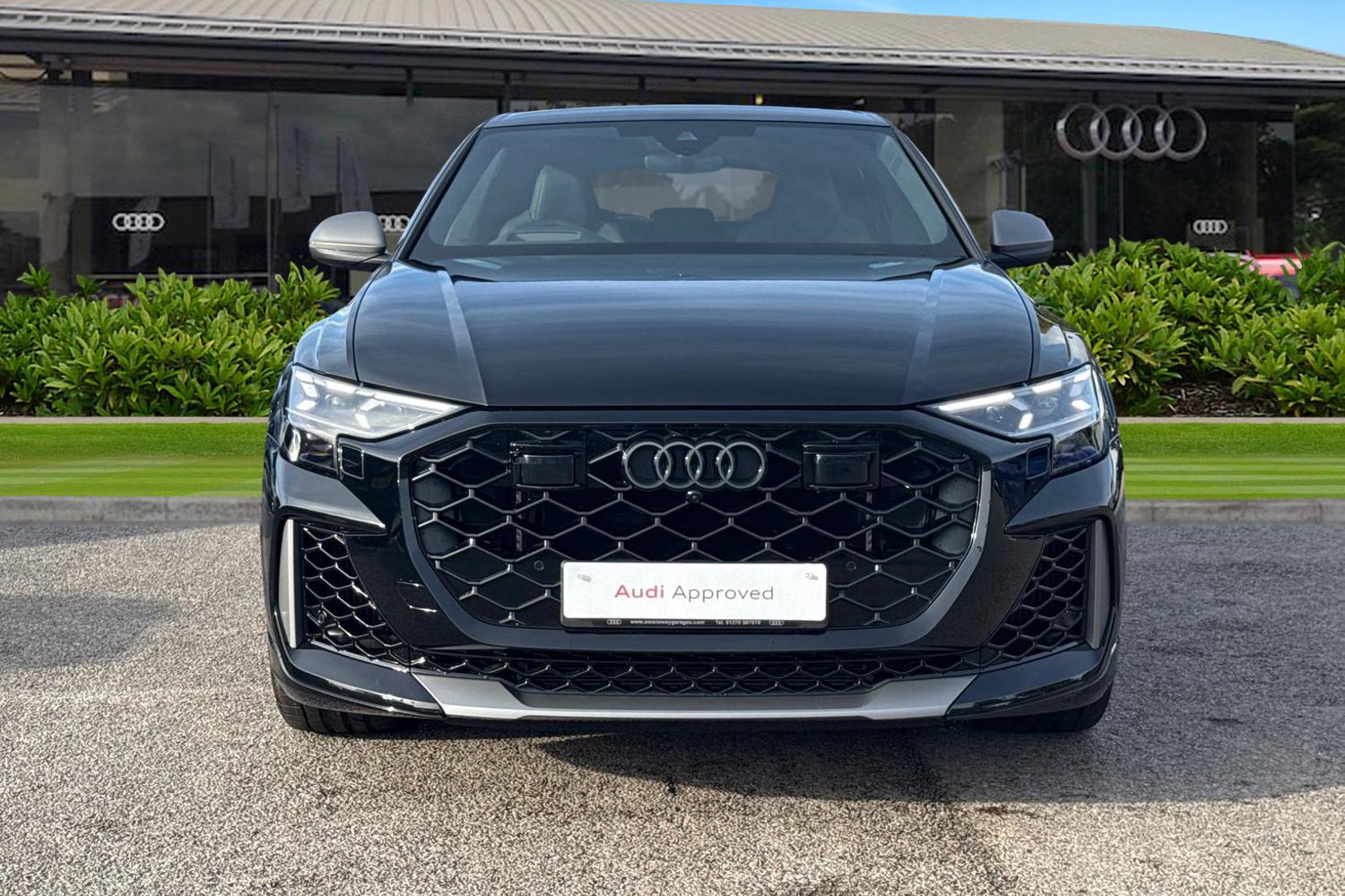 Used Audi RS Q8 2025 for sale - 76519982: Photo 5