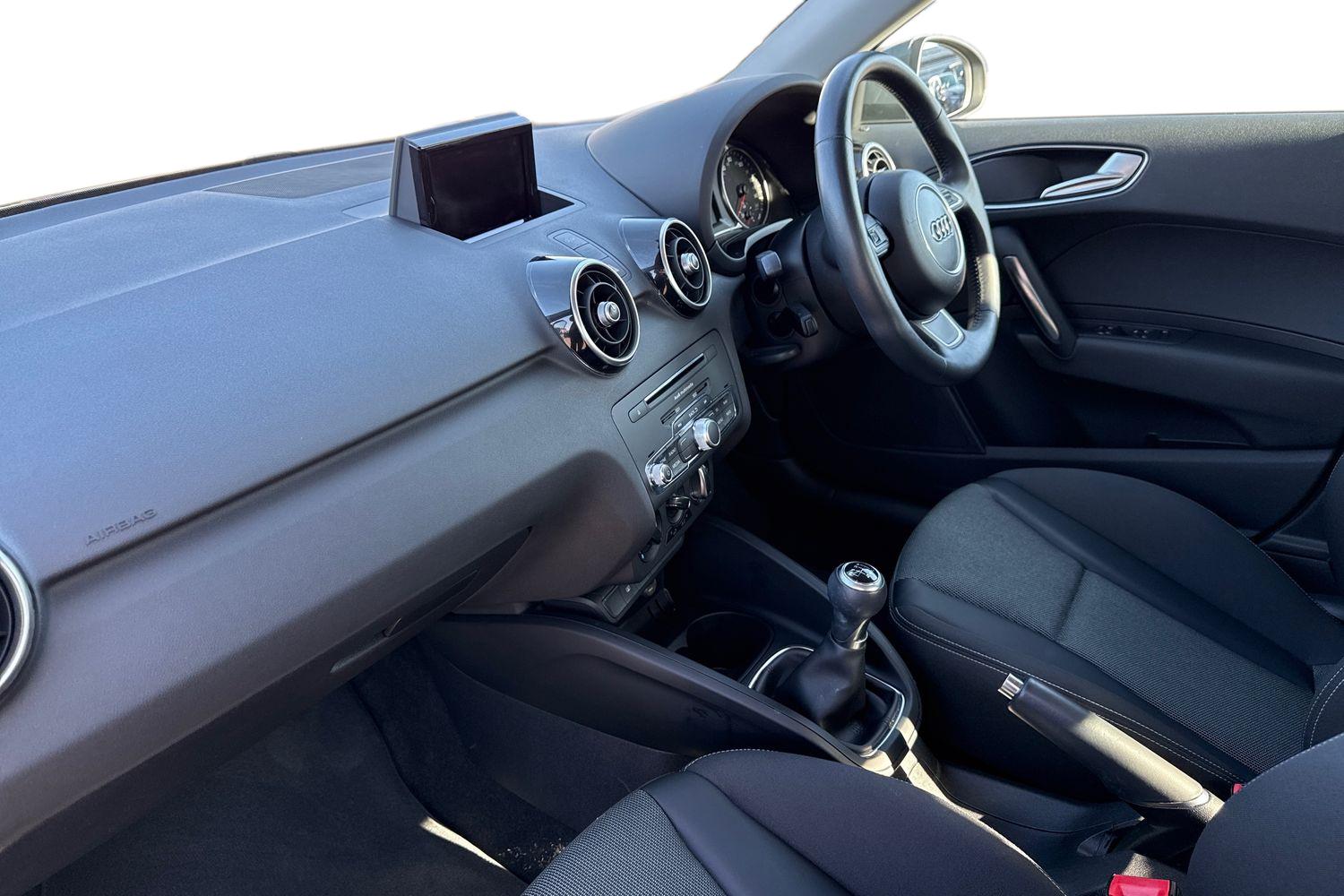 Used Audi A1 2018 for sale - 77935749: Photo 14