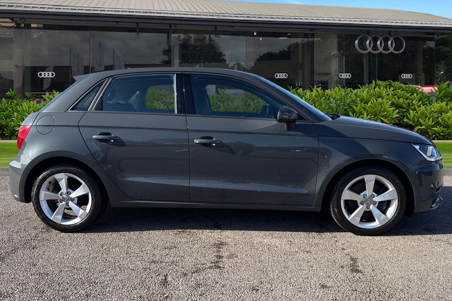Used Audi A1 2018 for sale - 77935749: Photo 3
