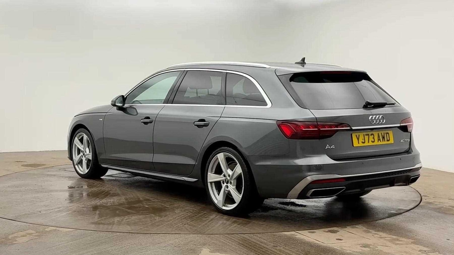 Used Audi A4 2024 for sale - 77764533: Photo 2