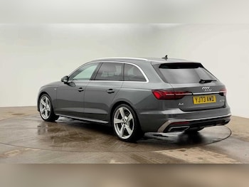 Used Audi A4 Avant 2024 for sale - 77764533: Photo