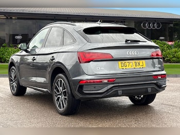 Used Audi Q5 2023 for sale - 76164680: Photo 2