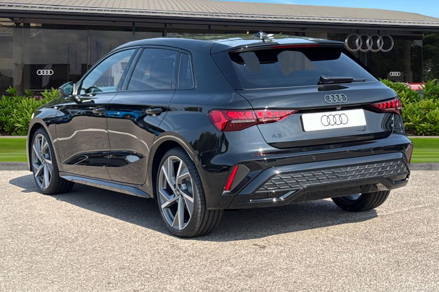 Used Audi A3 2025 for sale - 77973490: Photo 2