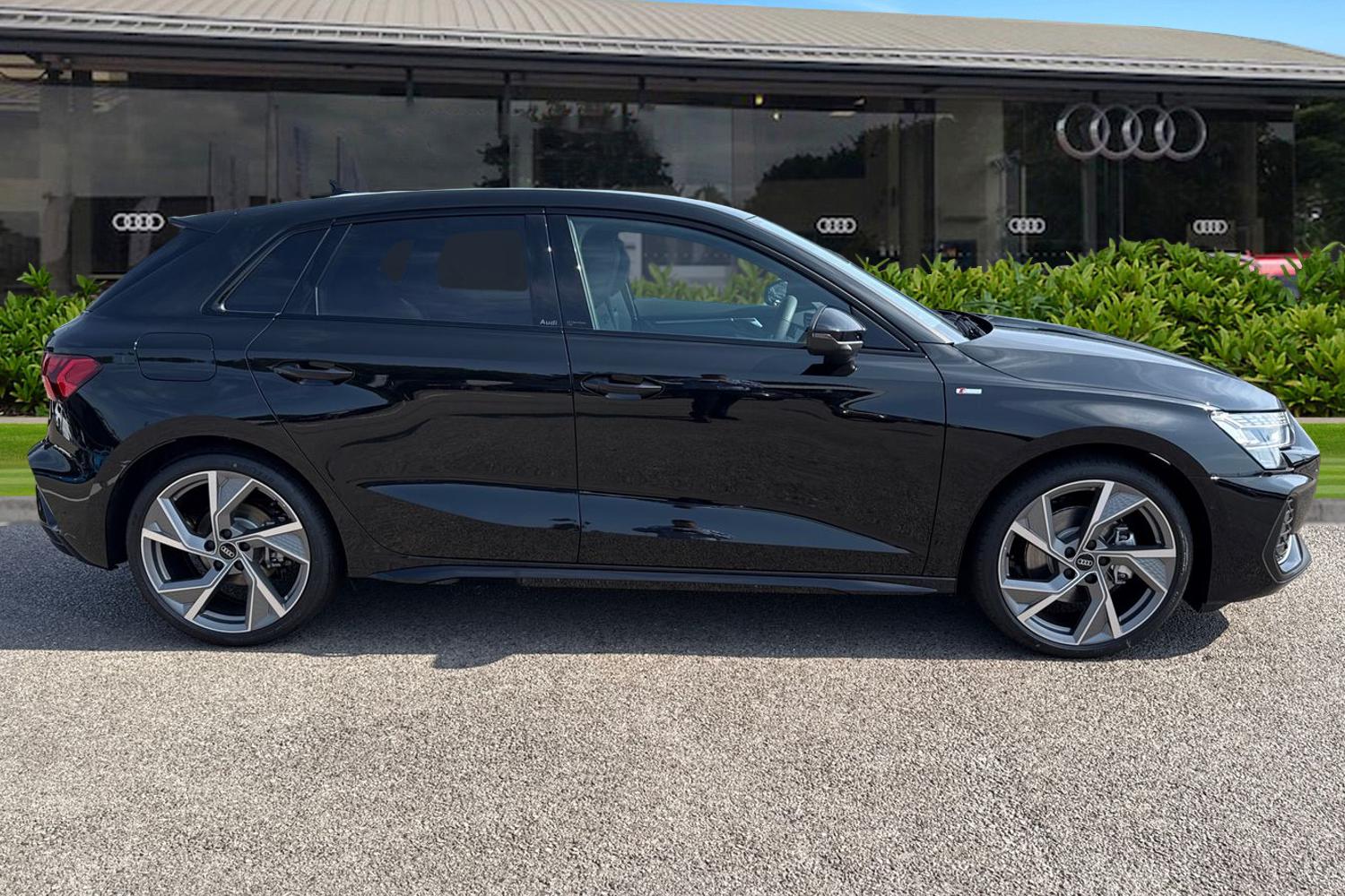 Used Audi A3 2025 for sale - 77973490: Photo 3