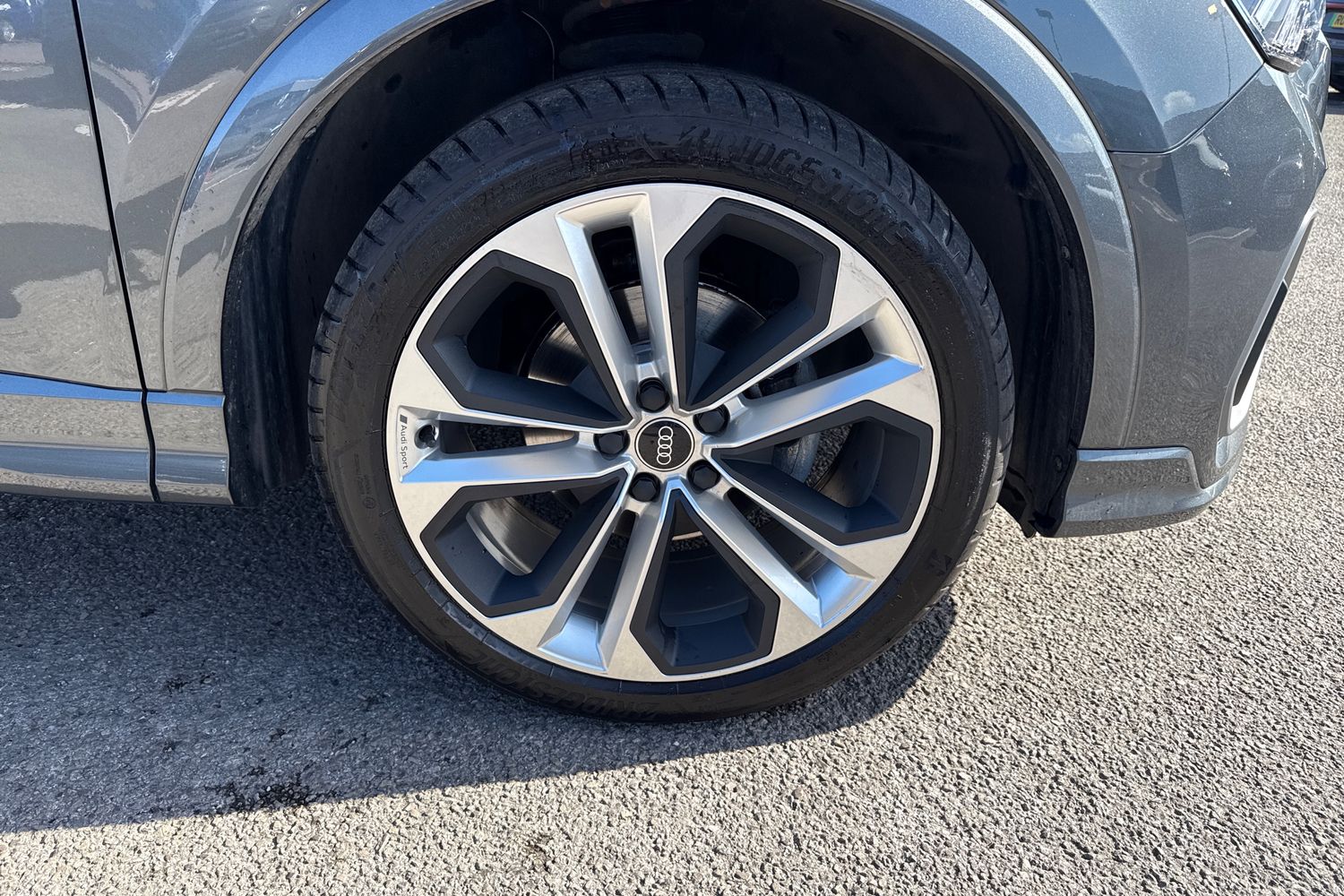 Used Audi Q3 2025 for sale - 78224349: Photo 10